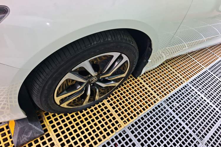 Used Honda Accord 2018 Rui Hybrid 2.0L Rui Ling Edition China VI
