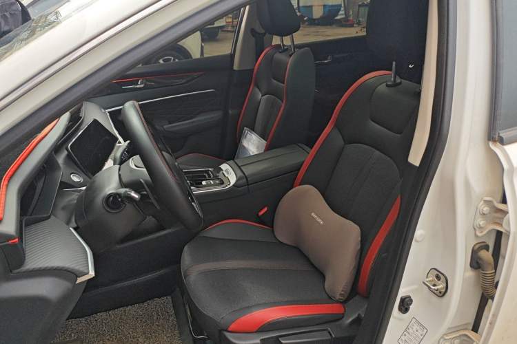 Used Dongfeng Aeolus Yixuan MAX 2021 1.5T Starry Edition Left Front Seat