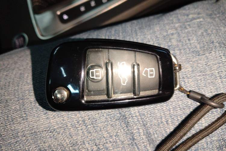 Used Audi Q2L 2023 35TFSI Fashion Dynamic Model