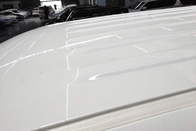 Used SAIC MAXUS Dana V1 2024 V1 Short Wheelbase Low-Roof Multi-Function Version (51 kWh)
