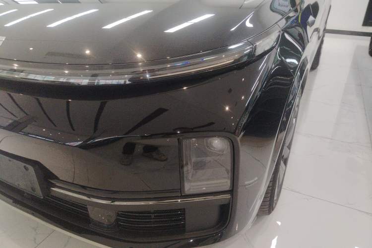 Used Li Auto L9 2022 Max model
