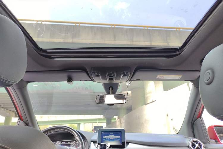 Used Mercedes-Benz B-Class 2015 B 200 Fashion Model