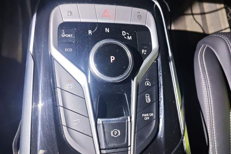 Used SAIC MAXUS G20 2020 2.0T Gasoline Automatic Executive Edition