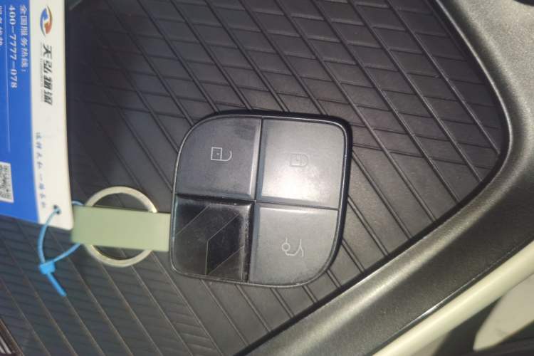 Used Lynk & Co 08 EM-P 2023 245km Ultra-Long Range Halo