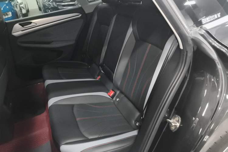 Used Volkswagen Lamando 2023 Lavida L 280TSI DSG Cool & Spicy Edition Left Rear Seat