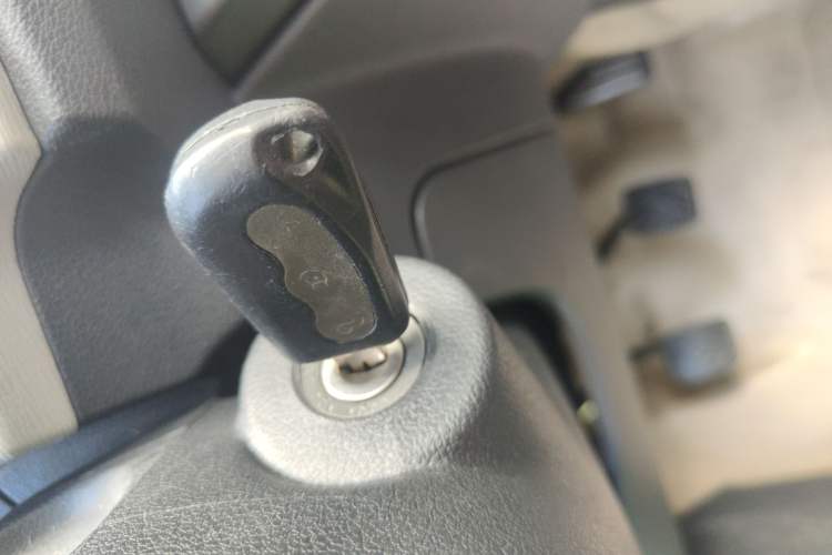 Used CHANGAN OSHAN Olisway 2015 1.2L Manual Enjoyment Model
