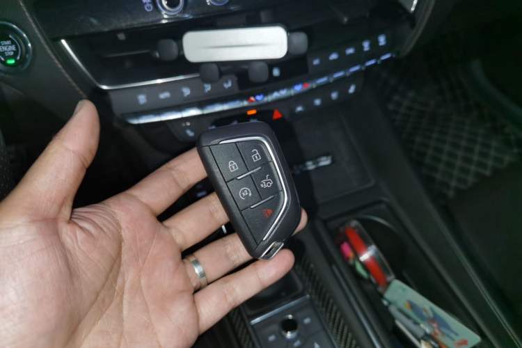 Used Cadillac CT5 2020 Revised 28T Platinum Sport Edition Vehicle Key