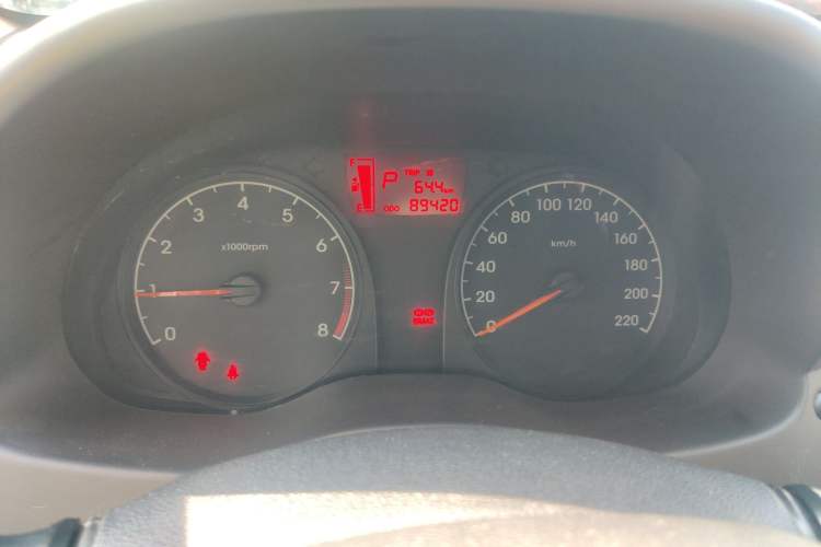 Used Hyundai Verna (older generation) 2014 1.4L Automatic Smart GLS Instrument Cluster