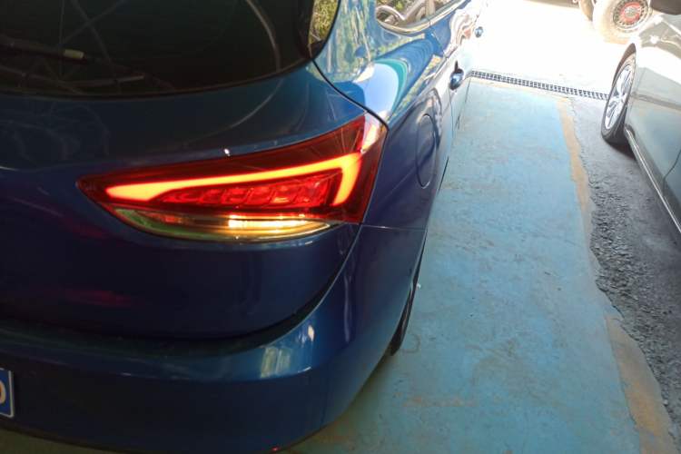 Used Buick Excelle GX 2018 18T Automatic Elite Model