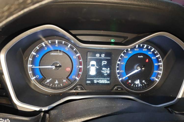 Used Geely Auto Vision X3 2019 Upgraded Model 1.5L CVT Elite Version
