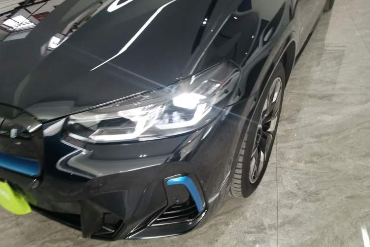 Used BMW iX3 2022 Leading Type
