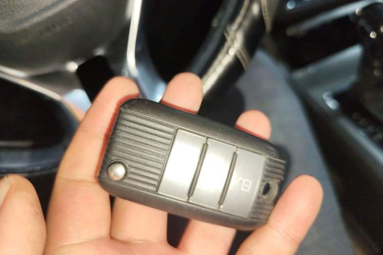 Used Roewe i6 2018 20T Automatic Internet ZhiZun Edition
