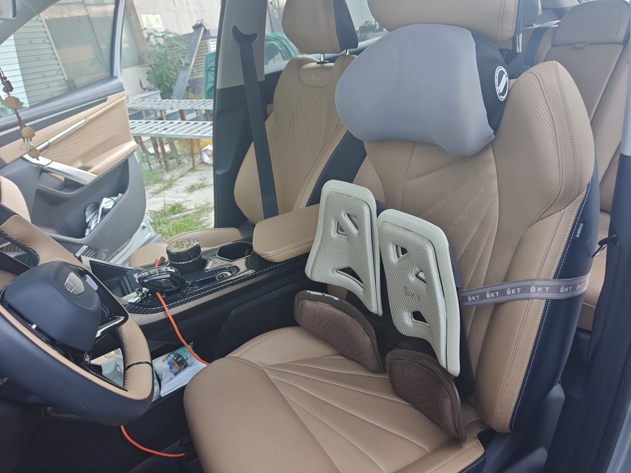 Geely Auto FX11 2023 1.5TD DCT Prestige Edition — снимка 15