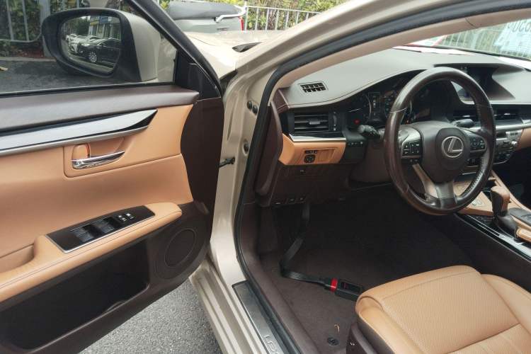 Used Lexus ES 2015 200 Elite Edition