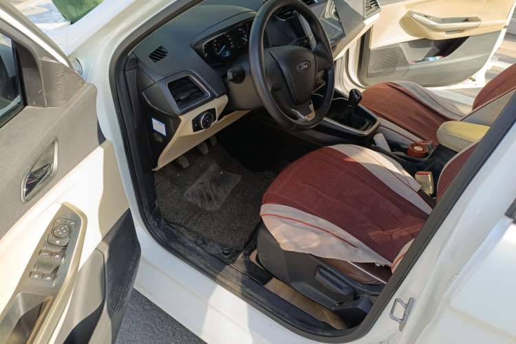 Used Ford Escort 2017 Revised Version 1.5L Manual Comfort Edition