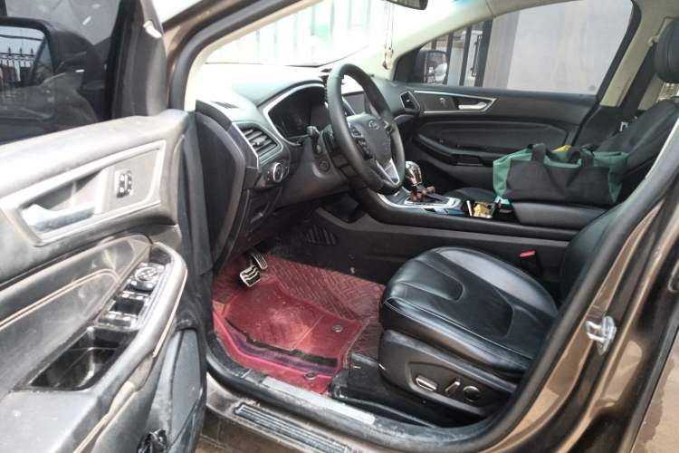 Used Ford Edge 2015 2.0T GTDi Four-Wheel Drive Prestige Model