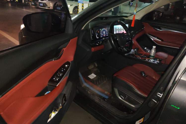 Used Changan CS75 PLUS 2020 1.5T Automatic Luxury Version
