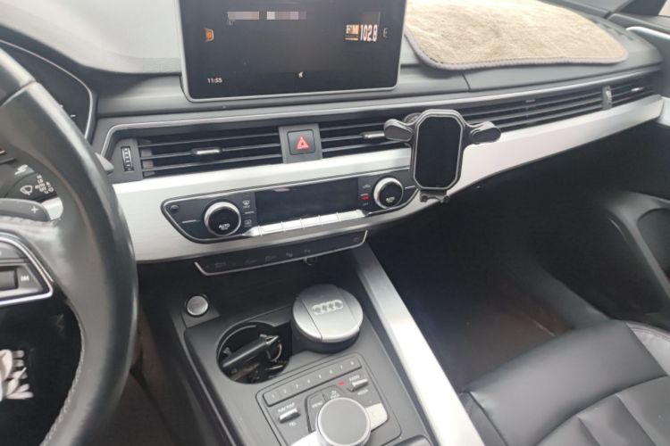 Used Audi A4L 2019 40 TFSI Fashion Edition China VI Emission Standard