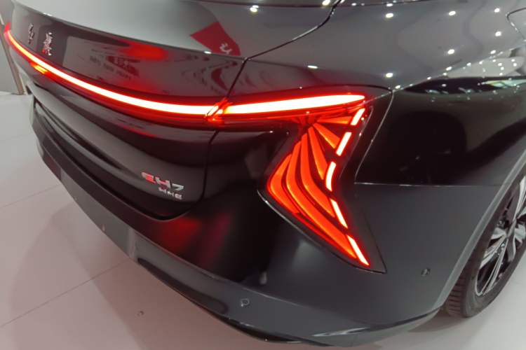 Used Hongqi EH7 2024 690 Pro