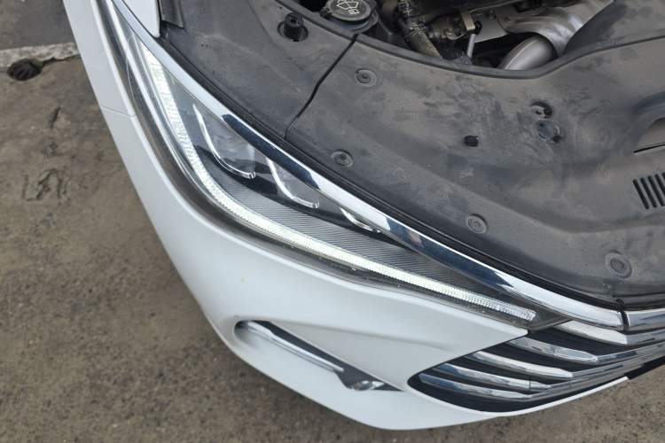 Used BYD Song MAX 2019 1.5T Automatic Smart Connect Ruiyi Sunroof Model 7 Seats China VI Standard Right Front Headlight