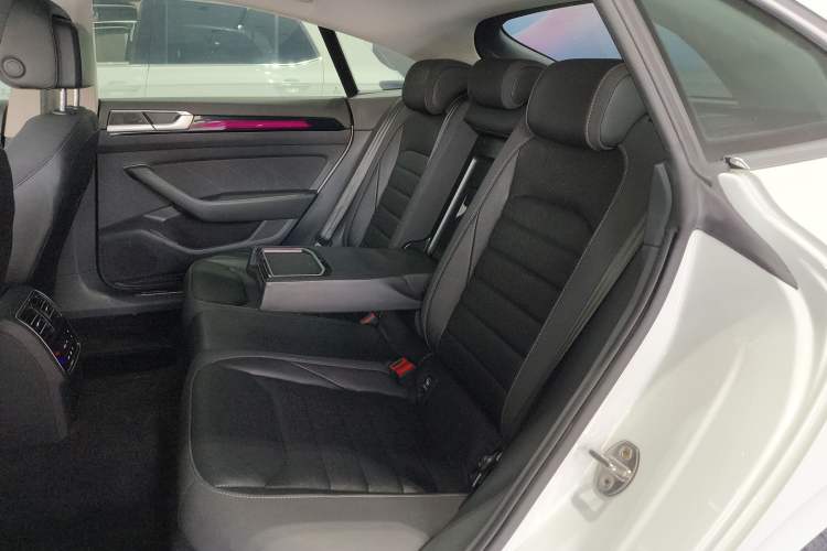 Used Volkswagen FAW-Volkswagen CC 2023 380TSI Striking Edition