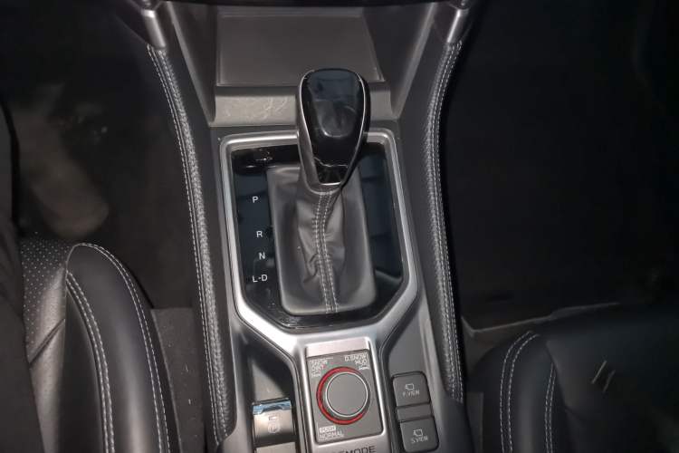 Used Subaru Forester 2021 2.0i Flagship Edition EyeSight Gear Lever