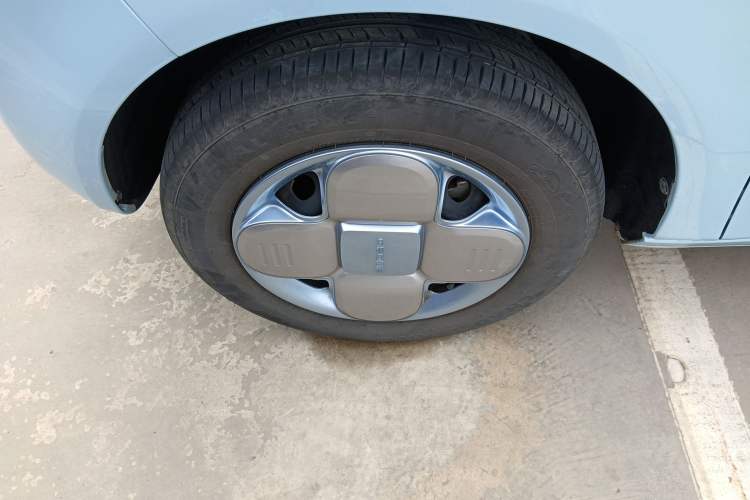 Used Geely Galaxy Panda 2023 Panda Mini 200km Endurance Bear
