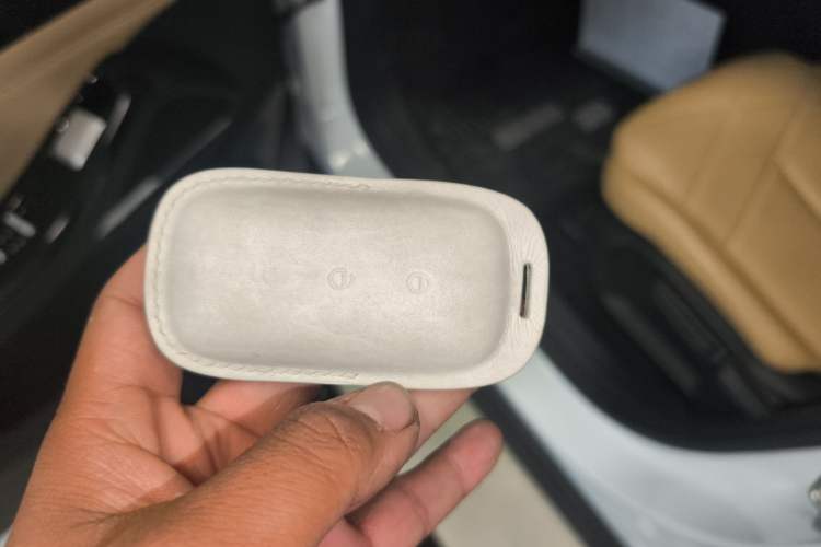 Used Geely Galaxy L6 2023 60km PLUS Vehicle Key