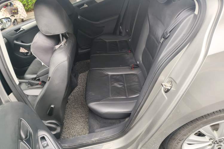 Used Volkswagen Sagitar 2014 1.4TSI Automatic Luxury Model Left Rear Seat