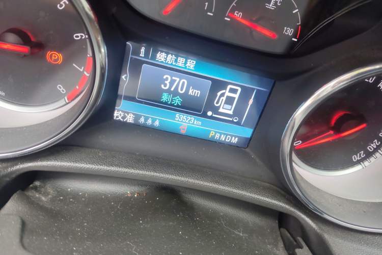 Used Buick Regal 2019 20T Elite Version China VI Standard Odometer Close Up