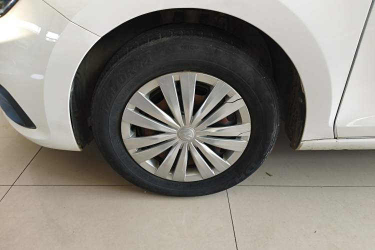 Used Volkswagen Santana 2016 1.6L Manual Fashion Edition