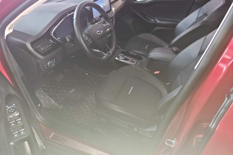 Used Ford Focus Active 2021 EcoBoost 180 Automatic Trendy Model