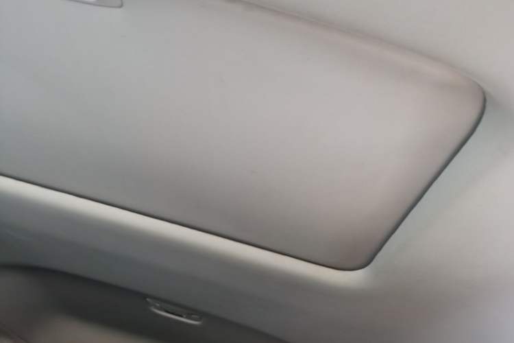 Used GAC Trumpchi GS4 2016 235T Manual Luxury Edition Headliner