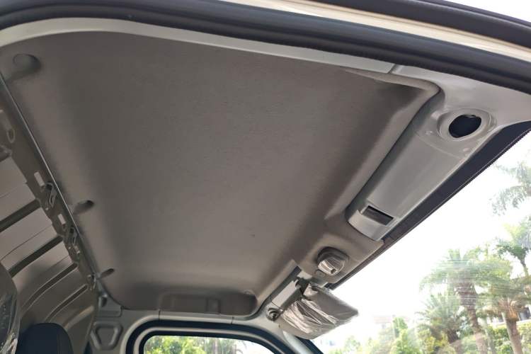 Used Karry Jiangtun 2023 Wide-body Edition AVIC Lithium Battery 38.64 kWh Headliner