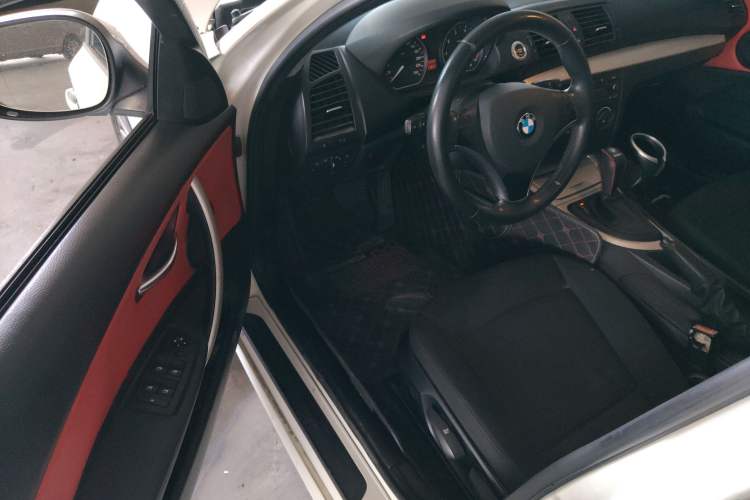 Used BMW 1 Series 2008 120i automatic transmission Driver Seat