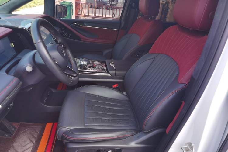 Used GAC Trumpchi M8 2023 Zongshi Series Dual-Motor YuZun Edition
