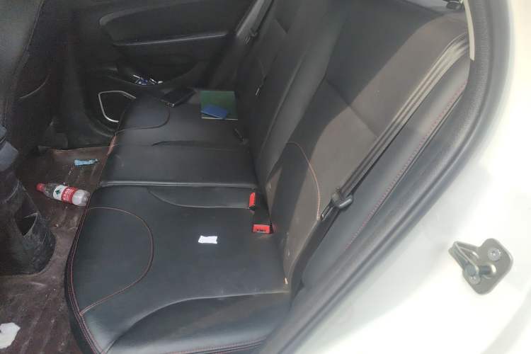 Used Brilliance V3 2016 1.5L Manual Comfort Model Left Rear Seat