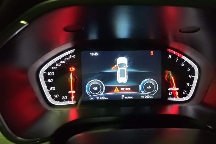 Used CHANGAN CS75 2020 280T DCT Luxury Version China VI Standard Instrument Cluster