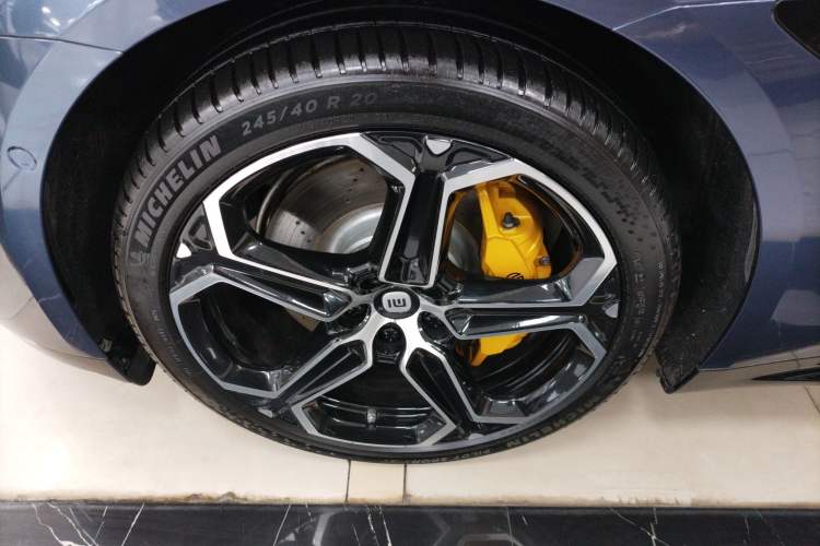 Used Xiaomi Auto SU7 2024 Rear-Drive Long-Range Intelligent Driving Version