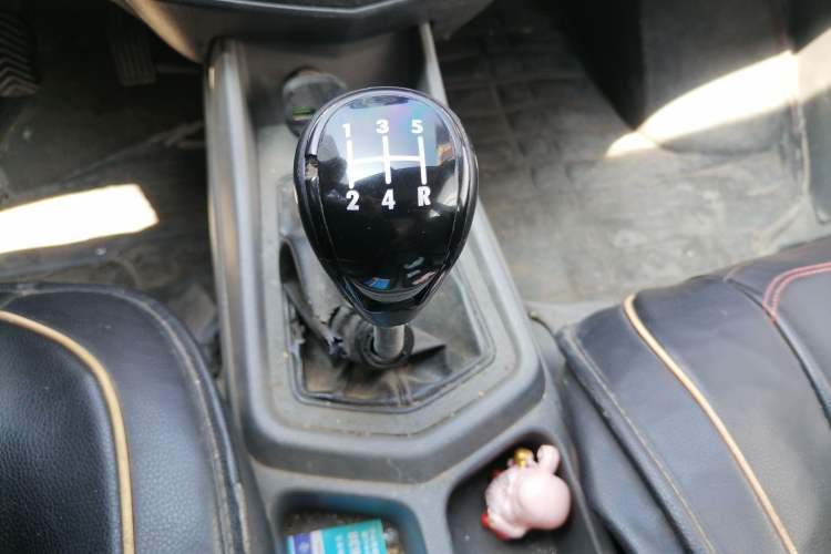 Used Wuling Zhengcheng 2015 1.5L Comfort L3C Gear Lever