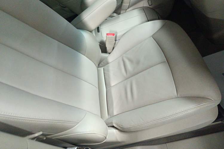 Used Buick GL8 2018 28T Luxury Model China VI Standard