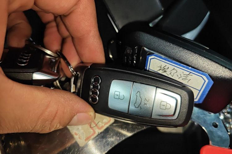 Used Audi A8 2024 A8L 50 TFSI quattro Prestige Edition
