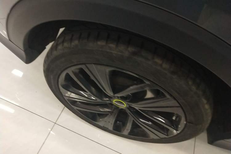 Used Roewe RX5 2020 PLUS 300TGI Automatic Ali National Style Ronglin Edition
