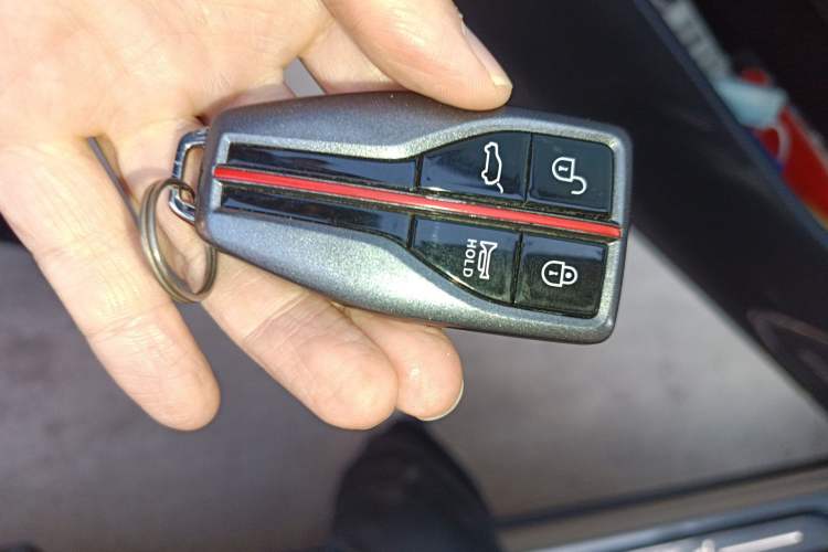 Used Hongqi HS5 2019 2.0T Smart Connect Flagship Edition Vehicle Key