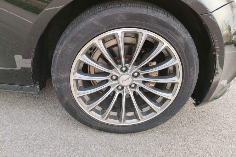 Used Zotye Z700 2016 1.8T DCT Prestige Edition