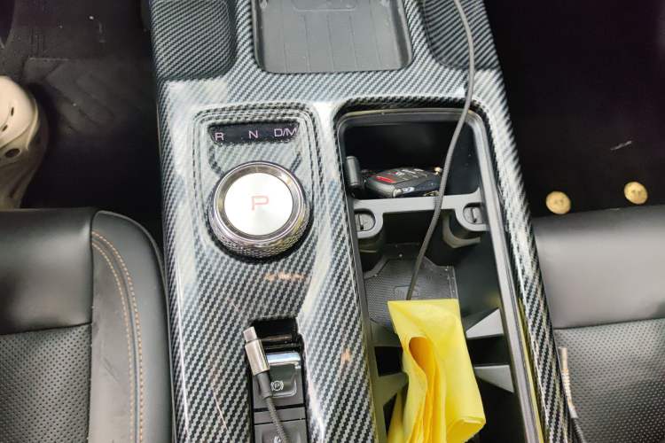 Used Haval DARGO 2021 2.0T DCT All-Wheel-Drive "Hao Tian Quan" Edition Gear Lever