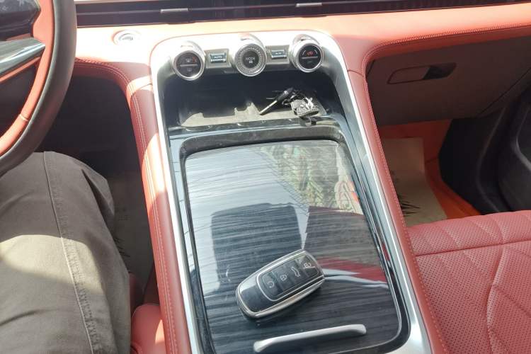 Used EXEED Stellar 2023 400T Four-Wheel Drive Premium Flying Fish Edition Gear Lever