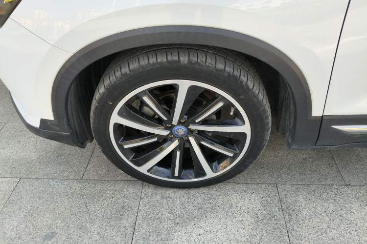 Used Bestune T77 2019 230 TID Automatic Prestige Version China V Emission Standard
