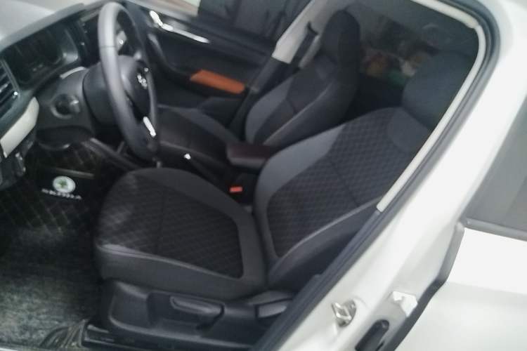 Used Skoda Kamiq 2020 1.5L Automatic Standard Edition
