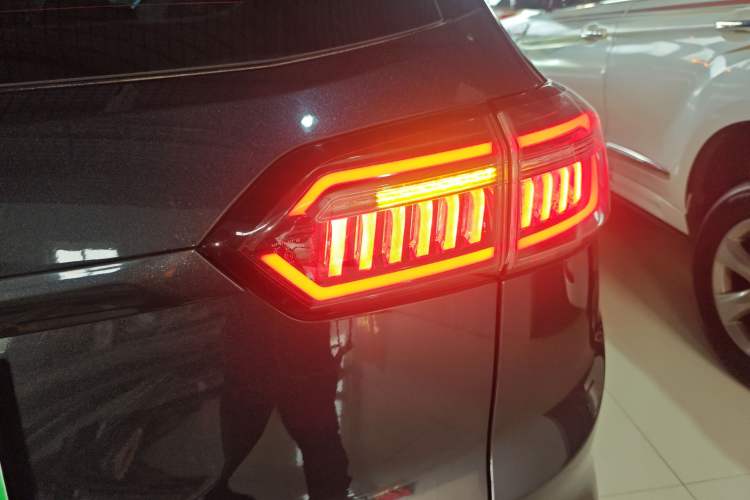 Used Chery Tiggo 8 PLUS 2022 290TGDI DCT Luxury Edition+